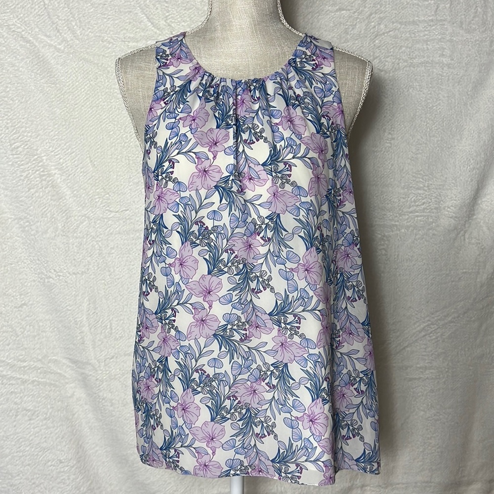 Vince Camuto Chiffon Floral Flowy Sleeveless Top EUC Open Back Work Casual